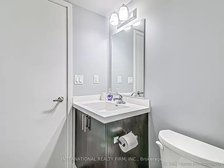 1420 Dupont St #911 — Photo 16