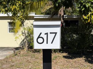 617 NW 43rd Ct, Oakland Park, FL 33309