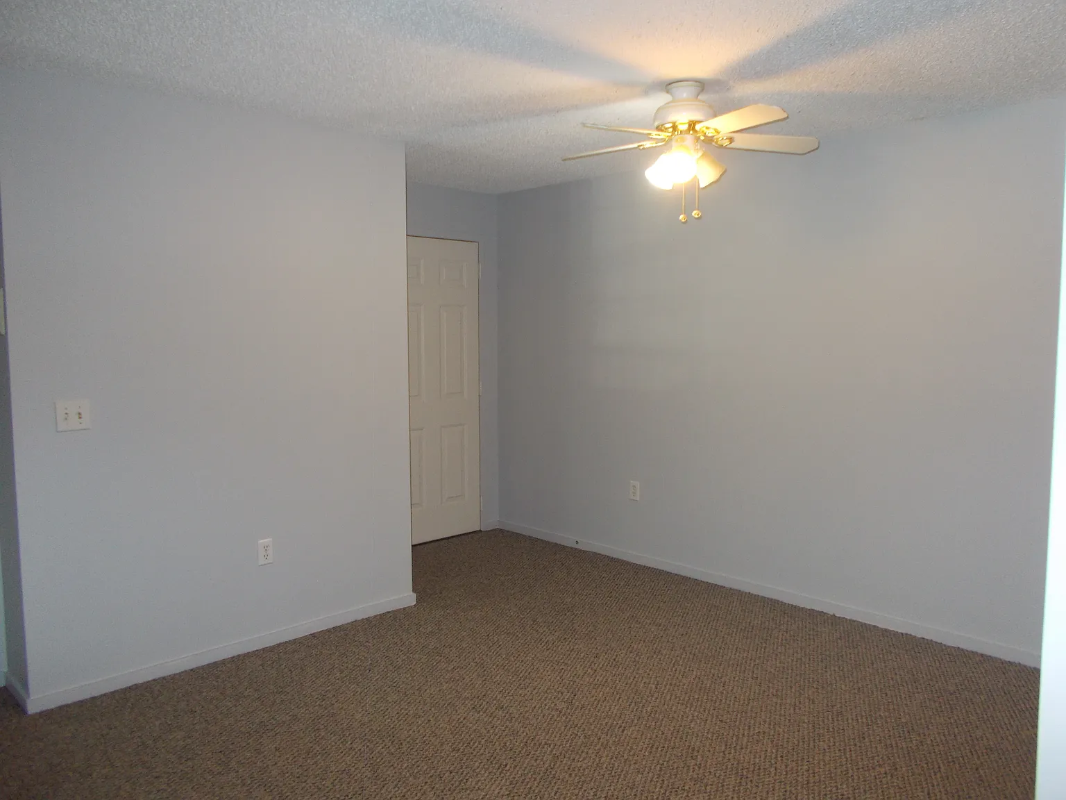 1 bed, 725 sqft, $1,850 — Photo 2