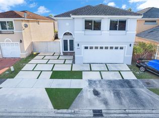 15668 SW 91st Ln, Miami, FL 33196
