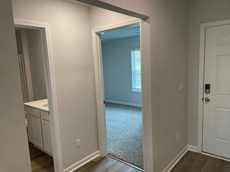 273 Ashland Dr SW — Photo 8