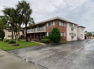 4250 37th St S APT 2, Saint Petersburg, FL 33711