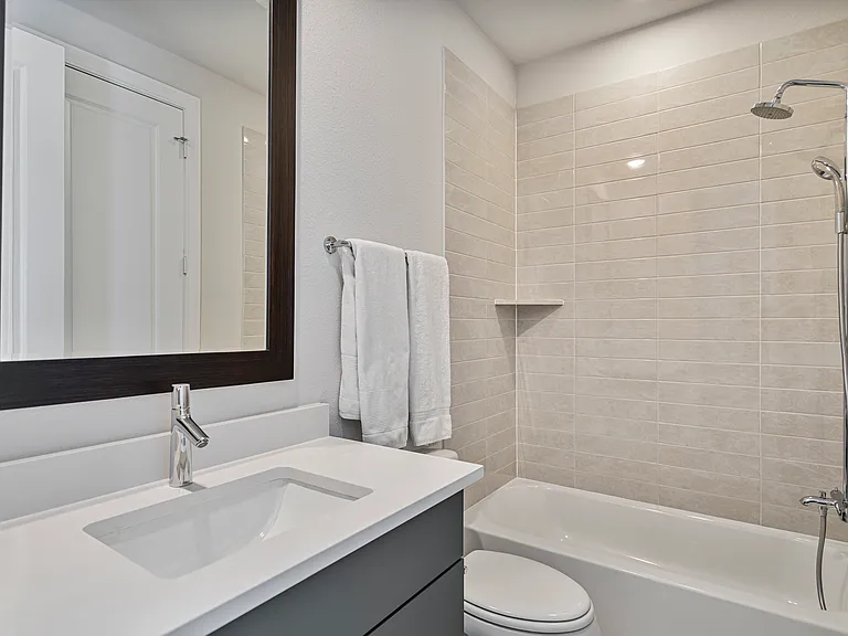 2157 Wenge Ln — Photo 12