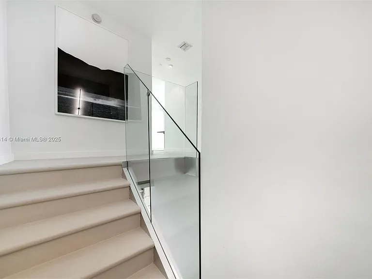 900 Biscayne Blvd #905 — Photo 14