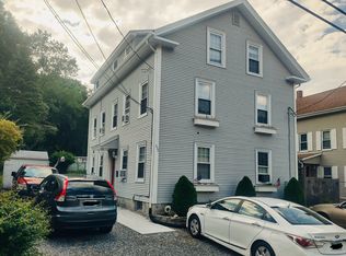 858 Lower River Rd FLOOR 2, Lincoln, RI 02865