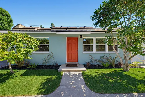 1929 Anaheim Ave Photo 1