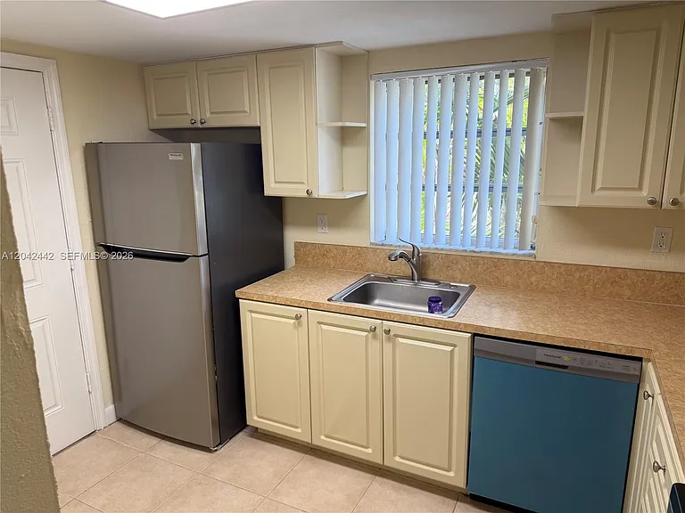 8600 SW 109th Ave #4-231 — Photo 4