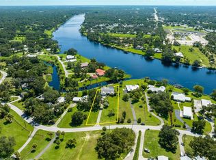 539 Caloosa Estates Dr, Labelle, FL 33935