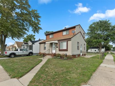 23304 Battelle Ave, Hazel Park, MI, 48030