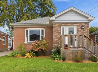 18 Birch Ave, Kitchener, ON N2H 4W5