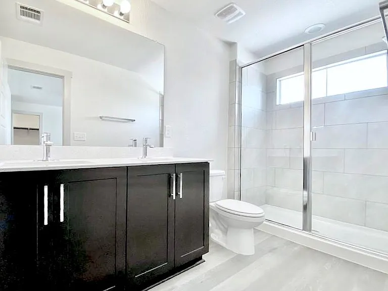 1837 Bonham Ln — Photo 17