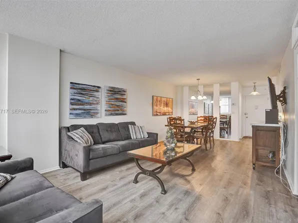 2017 S Ocean Dr, Hallandale, FL