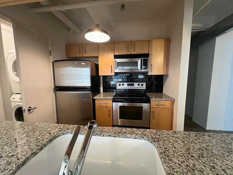 700 Church St #408 — Photo 16