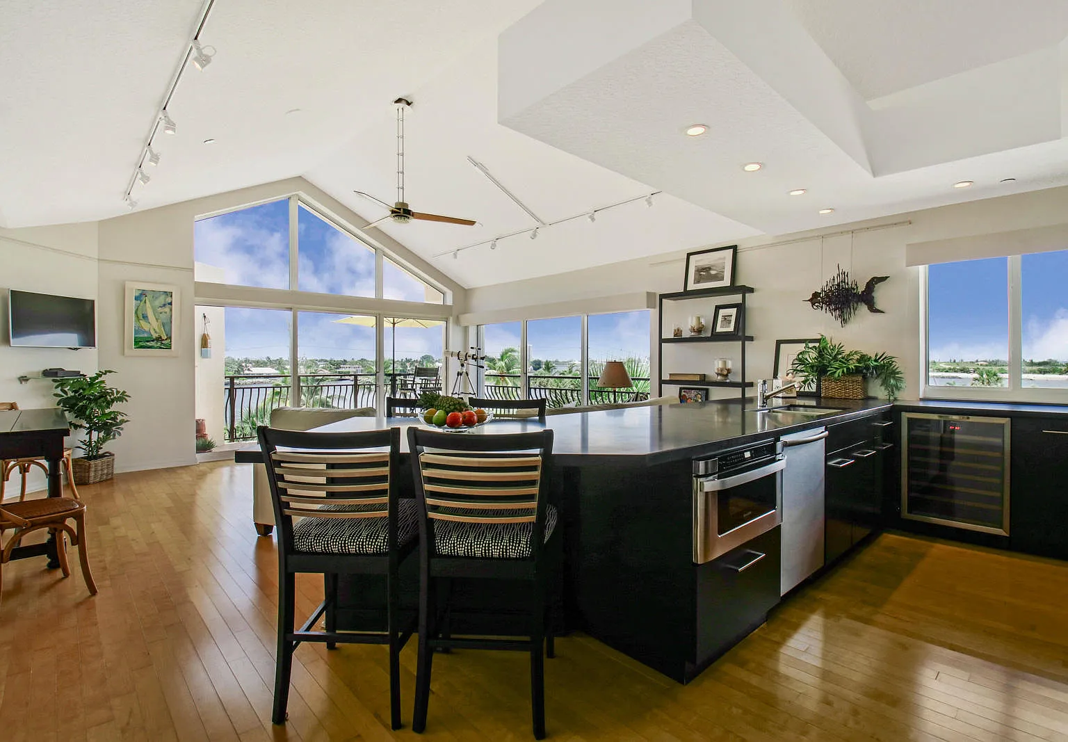Inlet Pointe — Photo 4