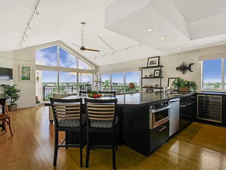314 Inlet Way #303 — Photo 4