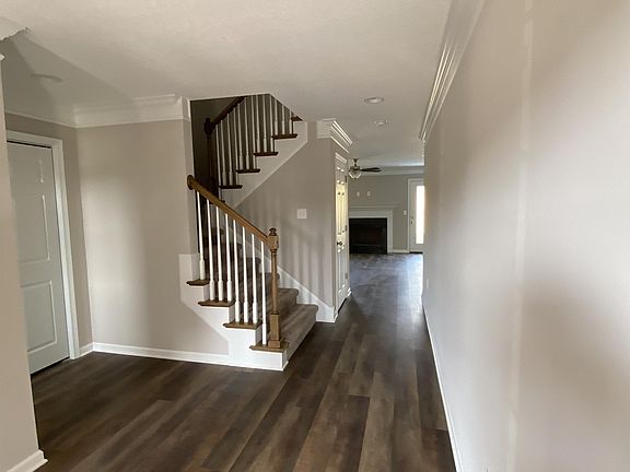 4th image of 8233 Zodiac Ln