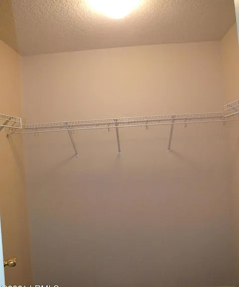 255 Colony Dr — Photo 11