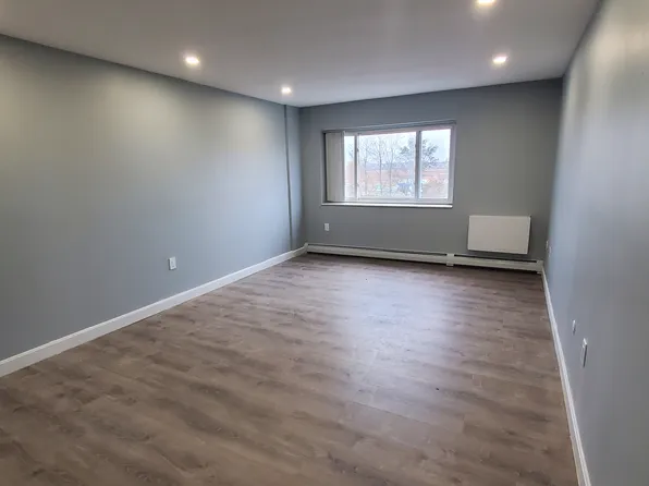 500 Revere Beach Blvd APT 408, Revere, MA 02151
