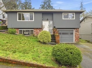 1330 SW Hume St, Portland, OR 97219