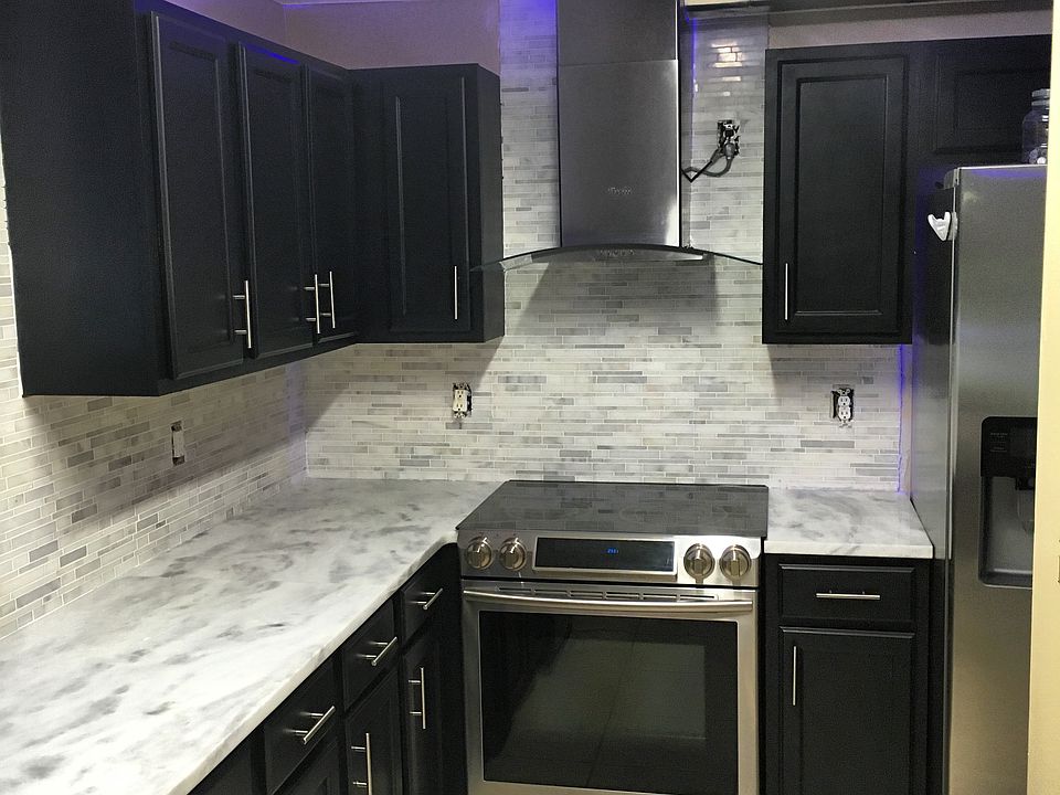1st image of 503 Sandalwood Ct