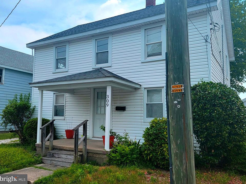 2nd image of 309 Hammond St