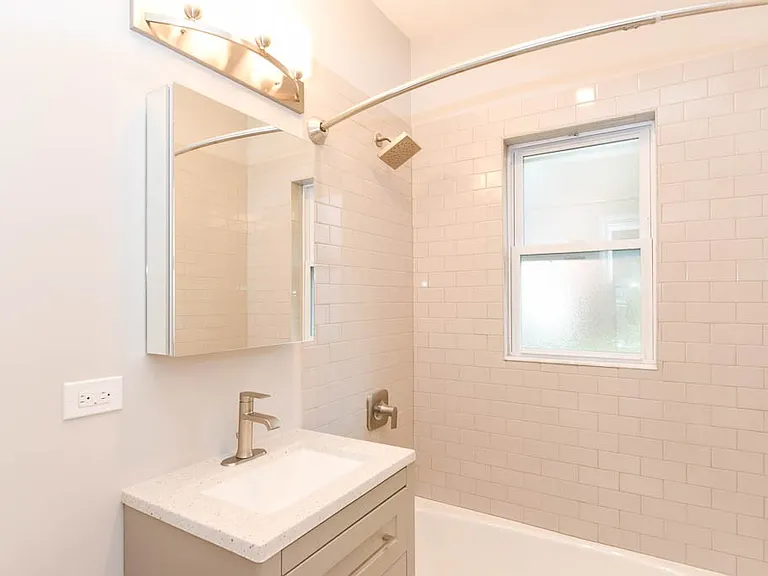 4708 N Racine Ave #W2 — Photo 16