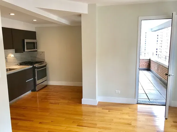 41 Park Avenue image 3 of 6