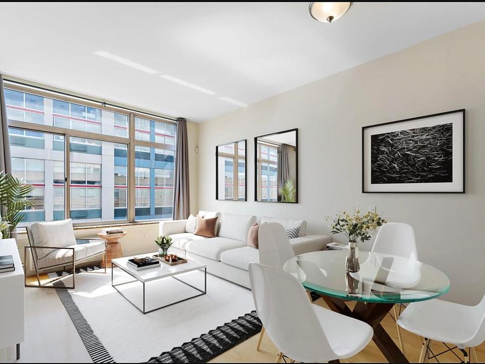1st image of 10 Regent St APT 801