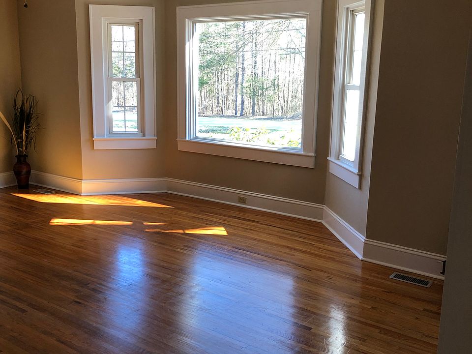 Bay window living room