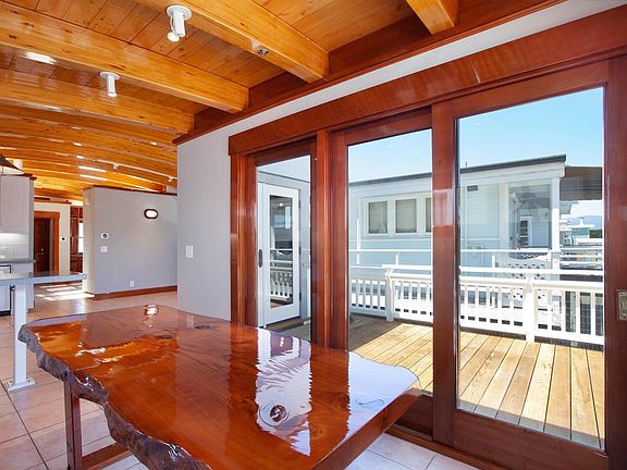 3rd image of 505 Humboldt Ave