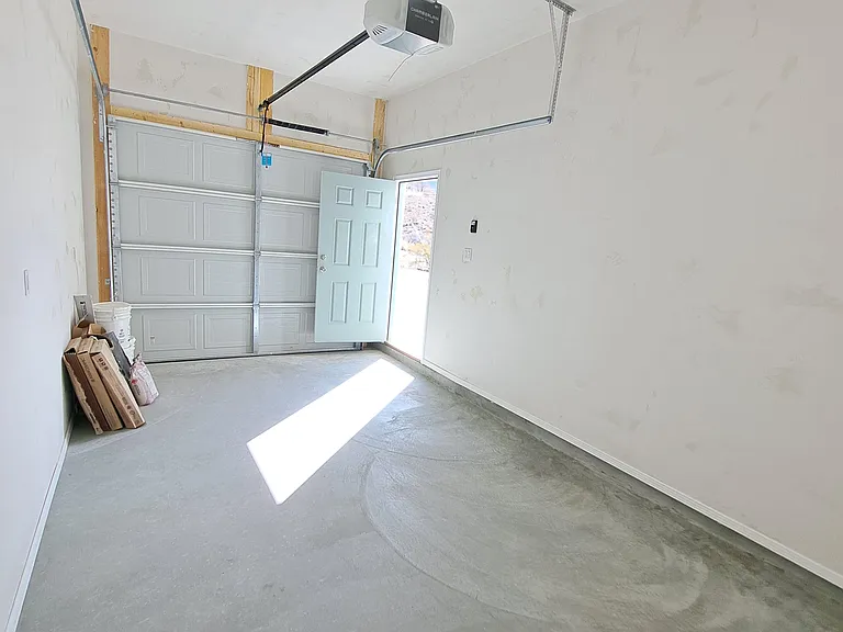 15515 Space Murals Ln #1 — Photo 7