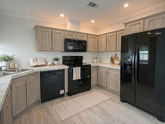 2nd image of 1375 Pasadena Ave S Lot 412