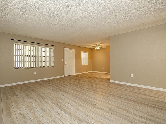 3rd image of 4325 Aegean Dr APT 148B