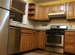 2445 32nd St #1, Astoria, NY 11102