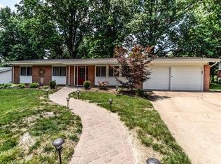 751 Montmartre Dr, Saint Louis, MO