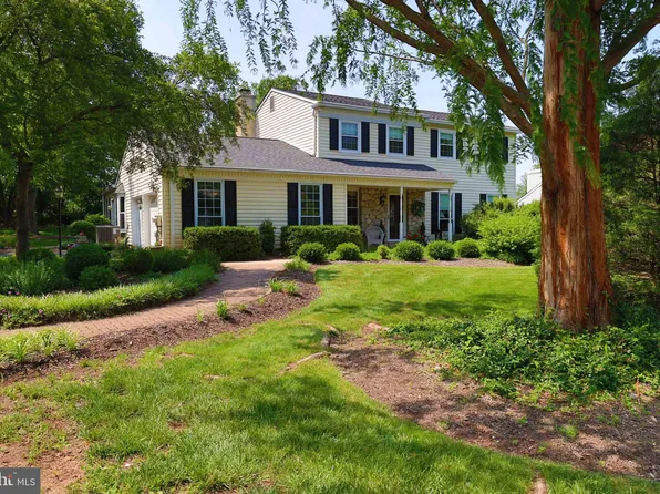 2050 Creek Way, Lansdale, PA 19446
