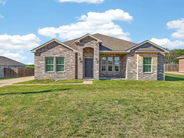 625 Green Mound Dr, Glenn Heights, TX 75154