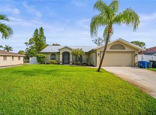 9061 Irving Rd, Fort Myers, FL 33967