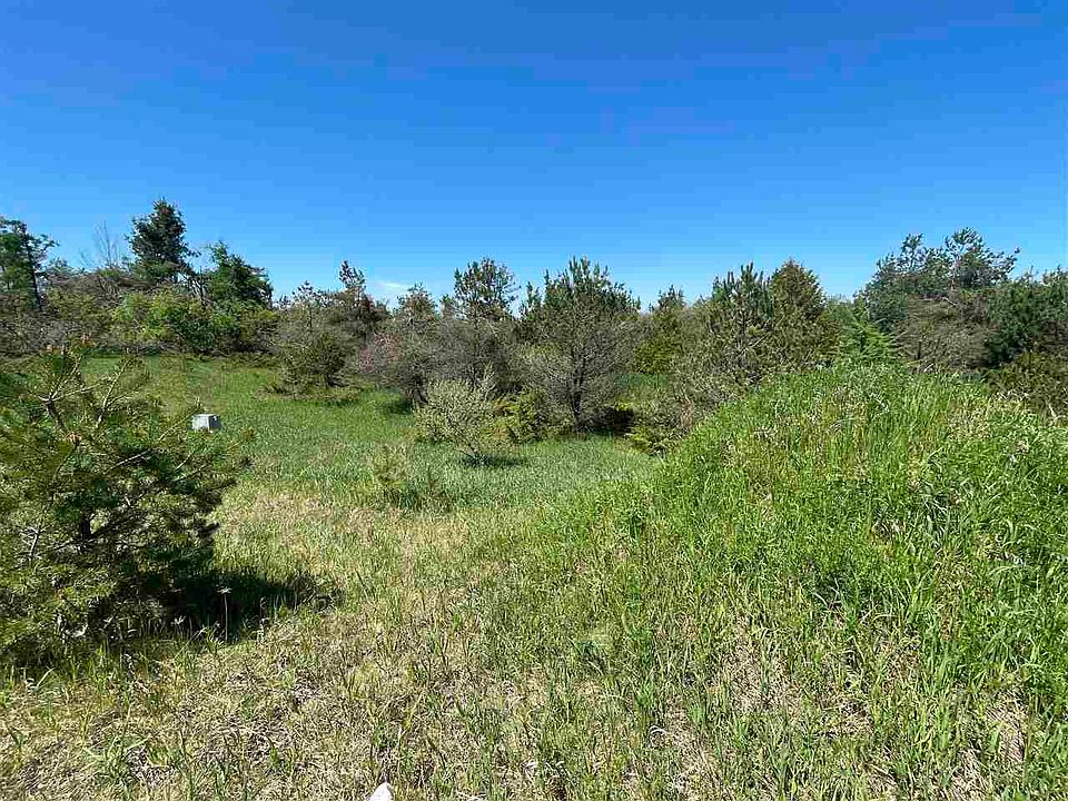 1st image of 290 Harbor View Ln
