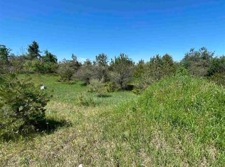 290 Harbor View Ln, Petoskey, MI 49770