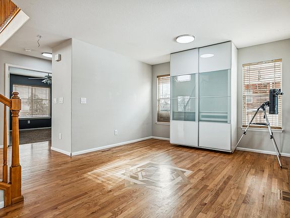 Entrance/living room