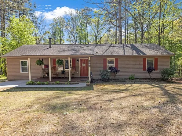 989 Tullis Rd, Lawrenceville, GA 30043