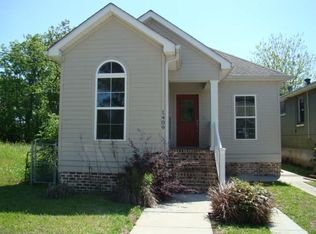 1409 Charbonnet St, New Orleans, LA 70117