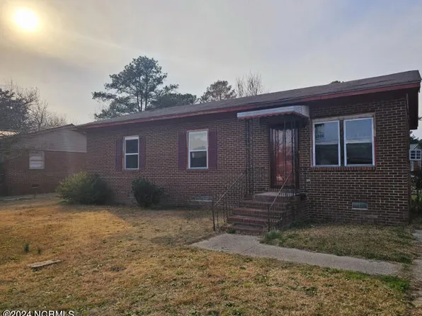 754 Spruce Street, Lumberton, NC 28358