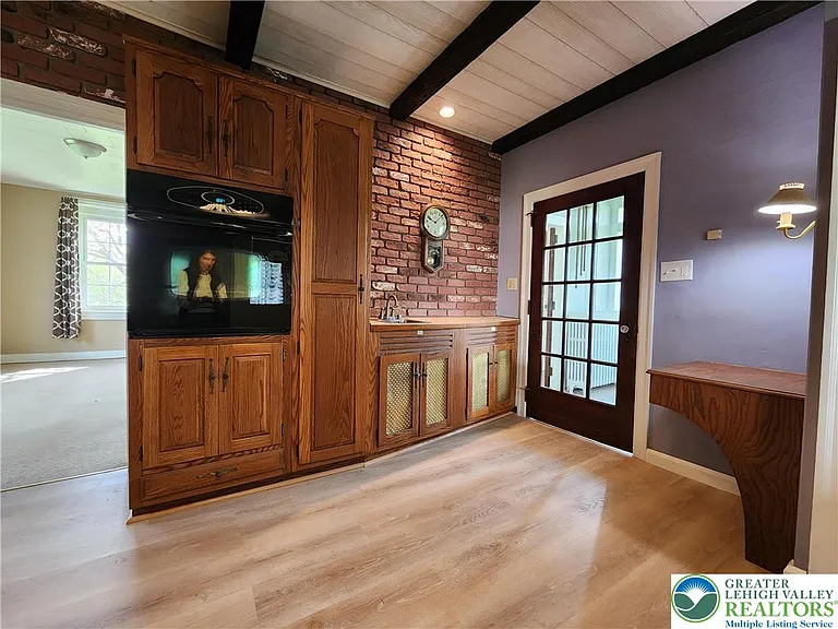 4939 Indian Creek Rd — Photo 4