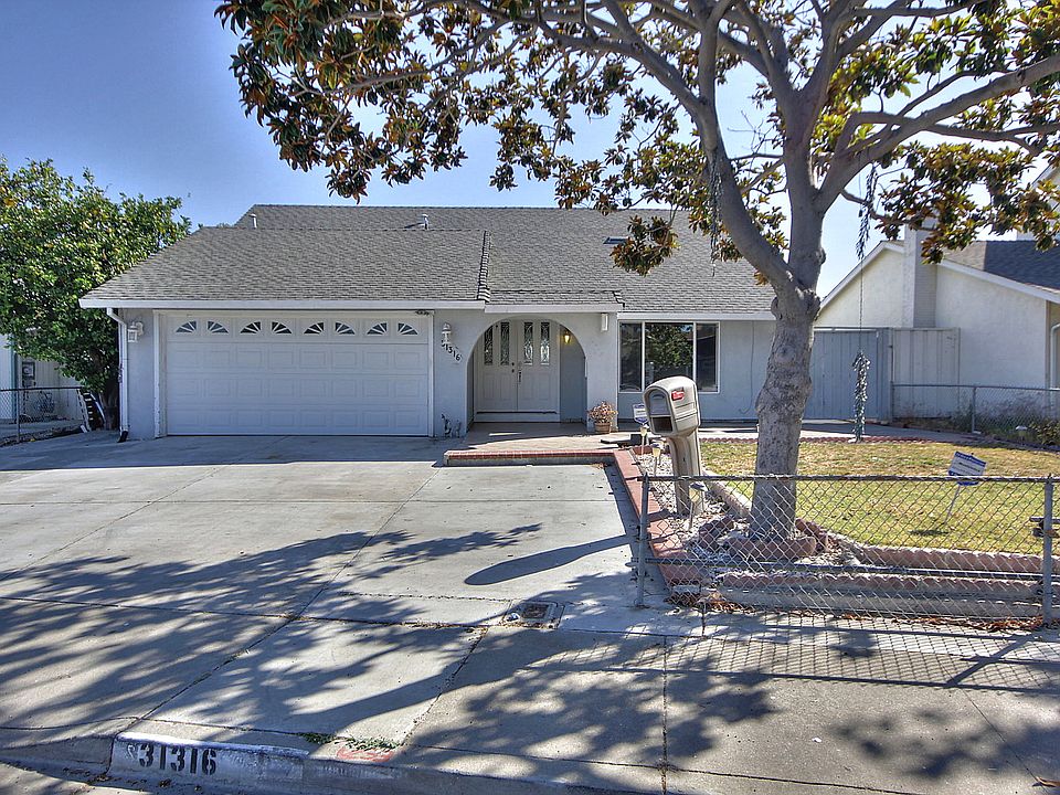 1st image of 31316 Santa Maria Dr