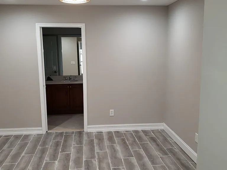 11266 Millpond Greens Dr — Photo 15