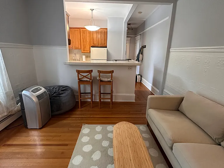 548 Orange St #205 — Photo 6