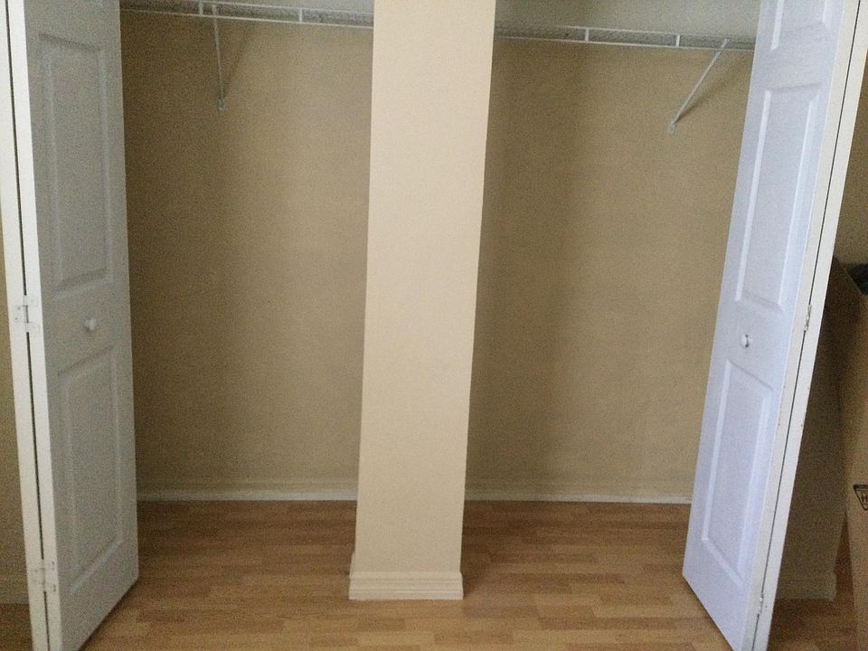 1st image of 862 Holmes Ave