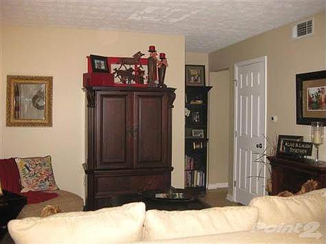 2nd image of 828 Malabu Dr APT 107